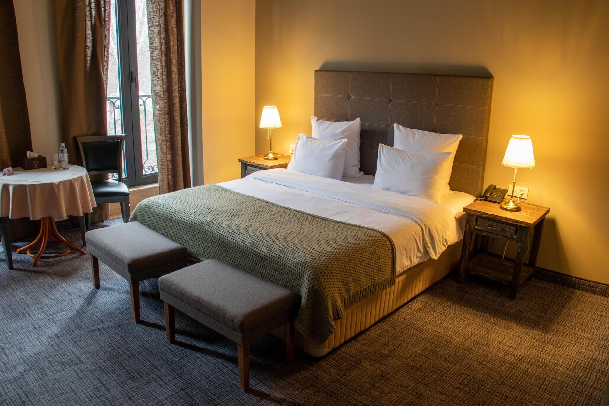 Apricot Hotel يريفان المظهر الخارجي الصورة