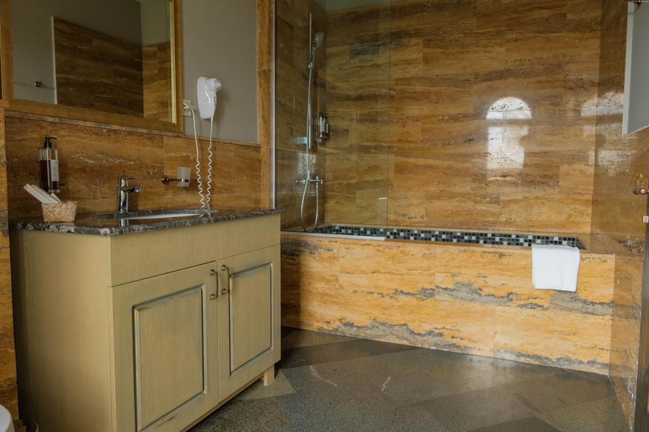 Apricot Hotel يريفان المظهر الخارجي الصورة